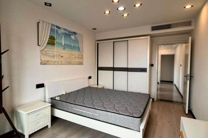 Elevator 2br/1lr @zhongshan park sta 9.2k