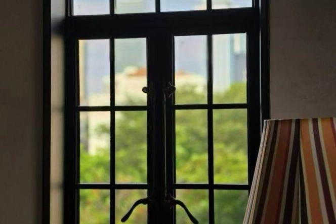 High-ceiling 1br with terrace @L1/7 Changshu Road St.