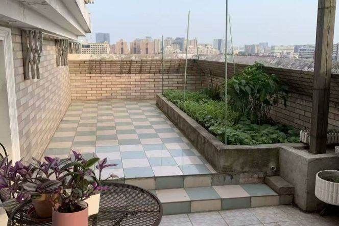 230sqm 4br with terrace @Minhang Line 10 