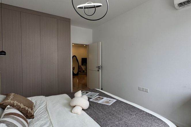 Spacious and Modern 2BR Apt Nr Jiaotong Univer. Metro L10/11 +Elevator