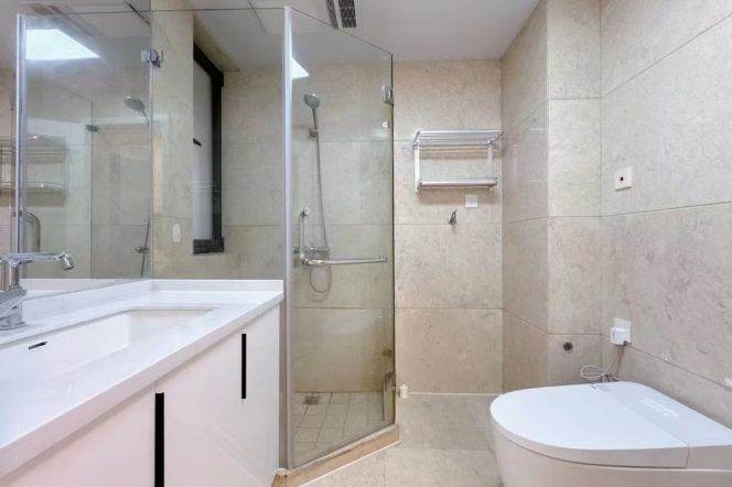 L 3, 4, 7 Jiangning Road Metro , high-rise apartment with one bedroom, plenty of sunlight