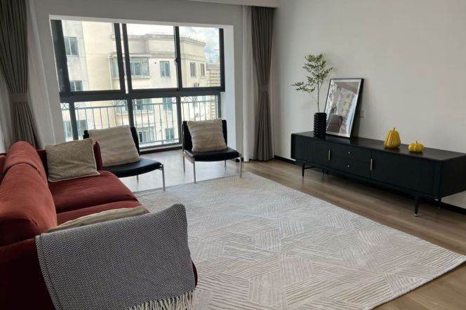 Dapuqiao cozy&bright 2Br wt floor heating,lift