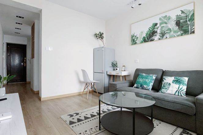Cozy 1Br/1Lr/1Bt Close to L2/3/4 Zhongshan Park Station 