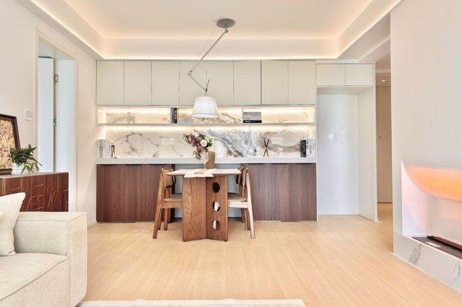 Nice compound/Spacious&modern/2BR 2LR/NR Suzhou Creek/,Zhenping rd@L3/4/7