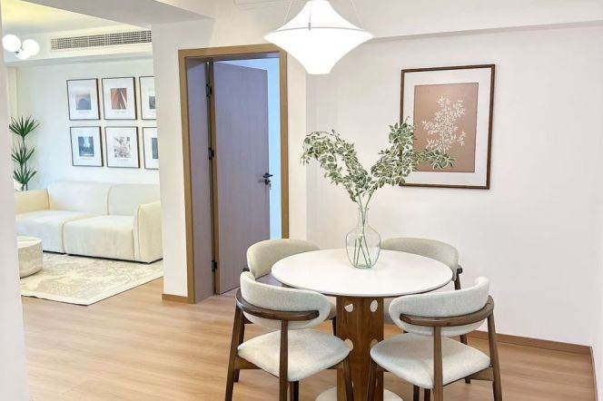 Elevator Spacious 2Br/2Lr/1Bt Close to L2/3/4 Zhongshan Park Station 