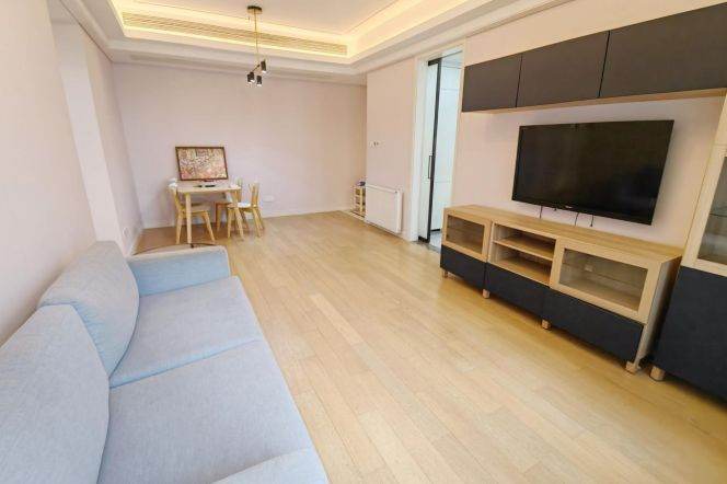 2 br next NYU ,Available from 19th of August. 4 mins walking to L 6/8/11