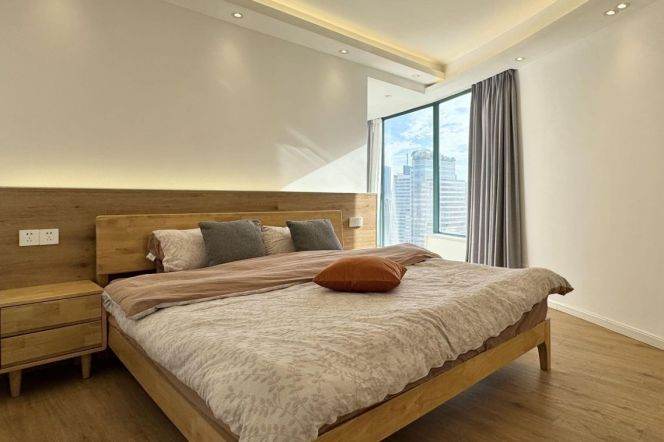 Modern 2 br with 2 baths in Jing'an .3 mins walking to L 13/14 WuNing Rd St.