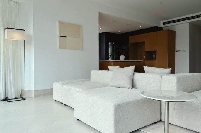 pudong Century park 200 sqm 3 br Apt &floor heating/xiangmei garden 28K