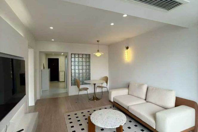 Elevator Spacious 1Br/2Lr/1Bt Close to L7 Changping Rd Station 