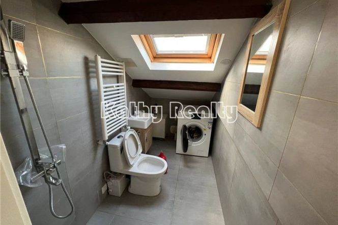 High ceiling 2BR 2Bath wall heating Huaihai Rd 13.5k