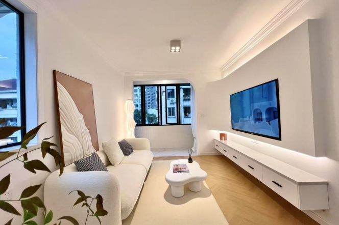 Well-lighted 1Br/2Lr/1Bt Close to L13 Jiangning Rd Station 