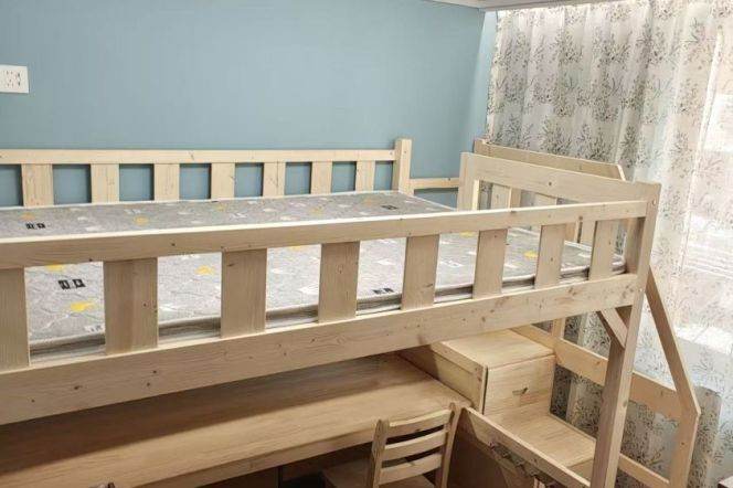 1Studio near line 4/14 Pu'dong Avenue and Lujiazui can long and short term lease