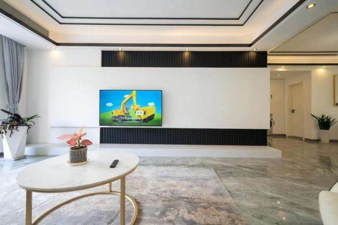 3 Brs, 2 Baths, Open Balcony/Floor heating/Oven/Dryer, 160 sqm @ Jiashan metro L9&12
