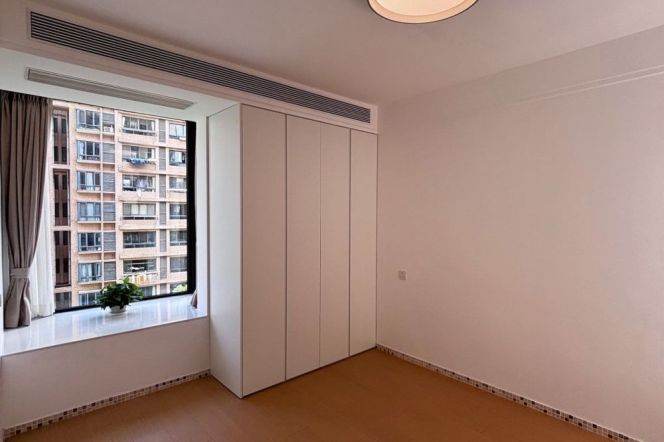 changning L2 Weining rd brand new 2 br Apt &floor heating 15K