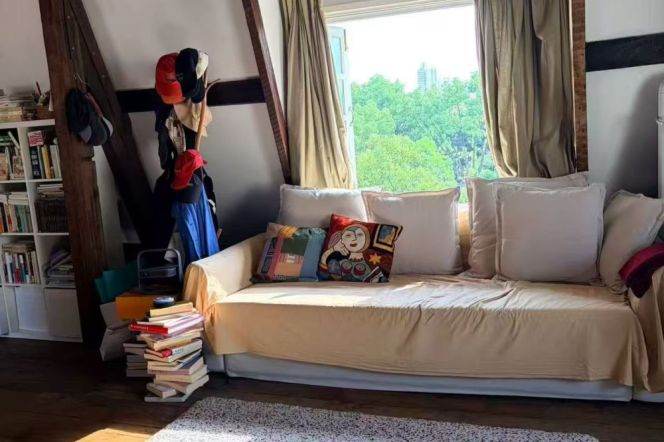 Shanghai Library 1BR apartment