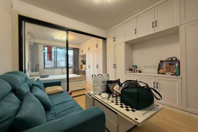 Julu Road 1BR-Jing'an Temple