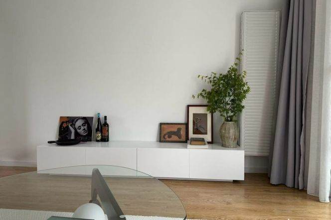 Hengshan Rd,SH Library,Jiaotong Univ cozy 1Br wt balcony,heating