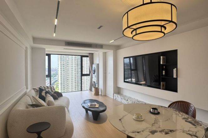  pudong 130 sqm 2 br Apt &floor heating &oven 16K