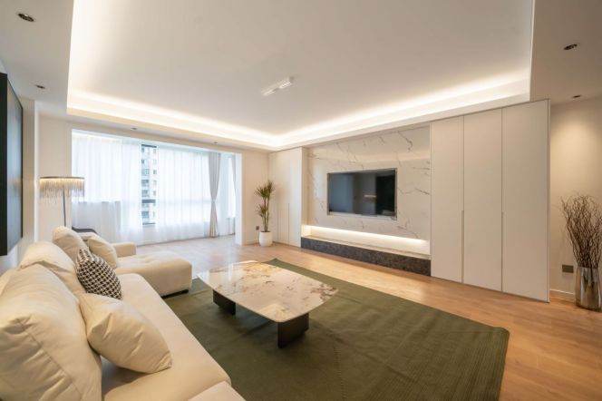 Modern decoration 3brs with balcony and floor heating in Gubei area