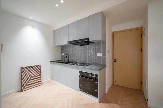 jiaotong university brand new 1 br Apt &floor heating 9.5K