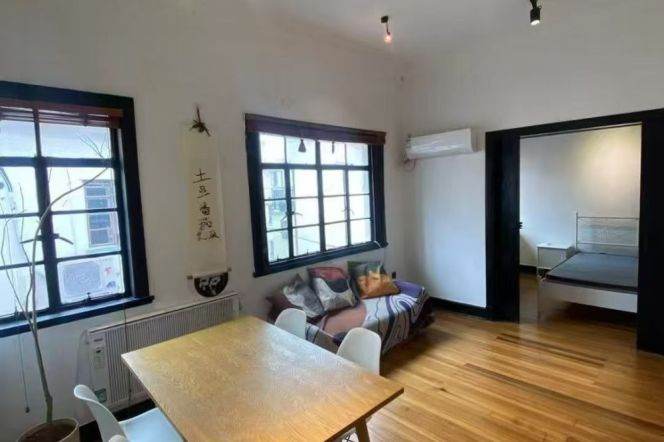 Shanghai Library 1BR apartment