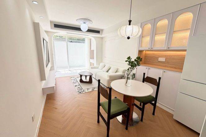 caoyang rd station one bedroom