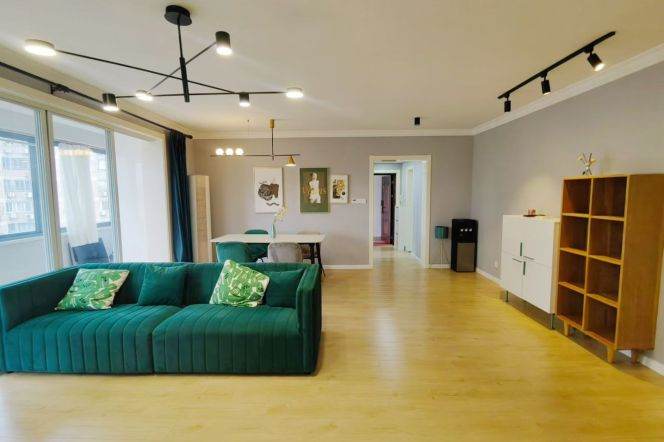 Elevator 3Br/2Lr/2Bt Close to L10/11 Jiaotong University Metro Station 