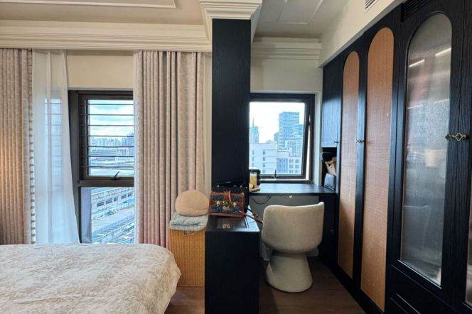 Jing'an modern 2 br+2 bath Duplex &central AC &oven 13.5K