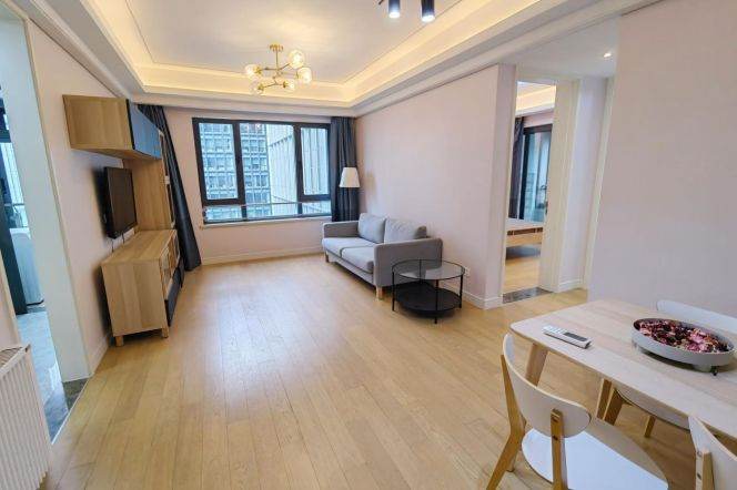 2 br next NYU ,Available from 19th of August. 4 mins walking to L 6/8/11