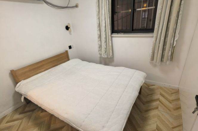 Great value 1br nr jiang su rd station for long&short rental