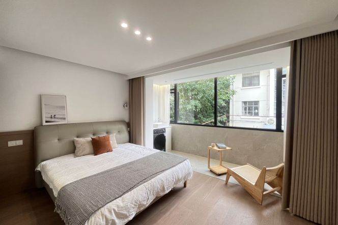 Shanghai library station one bedroom