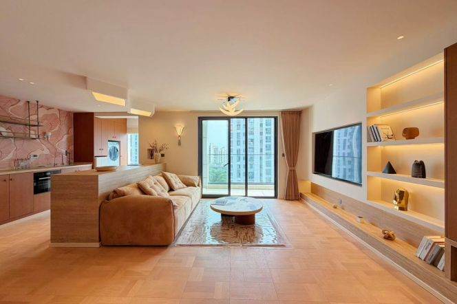  One Elevator Per Household Luxury 3-Bedroom Flat at Wanyuan City Langjun, Gumei Minhang 