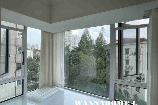 Spacious&Modern&Bright 3Bdrs 2Baths Apt+Great Compound+L2/11 Jiang Su Rd Metro