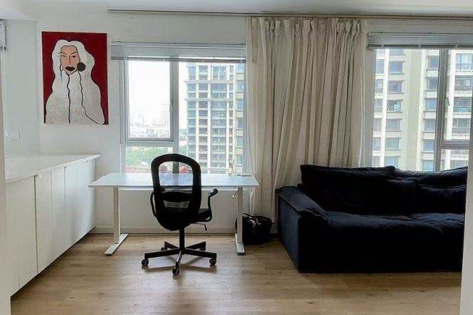 Bright 2BR 2baths APT Lift Jiashan Rd 16.8k