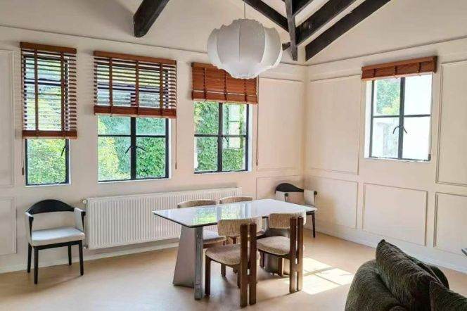 Zhaojiabang Rd Station 2Br/2Bath with Terrace High-ceiling Line7/9