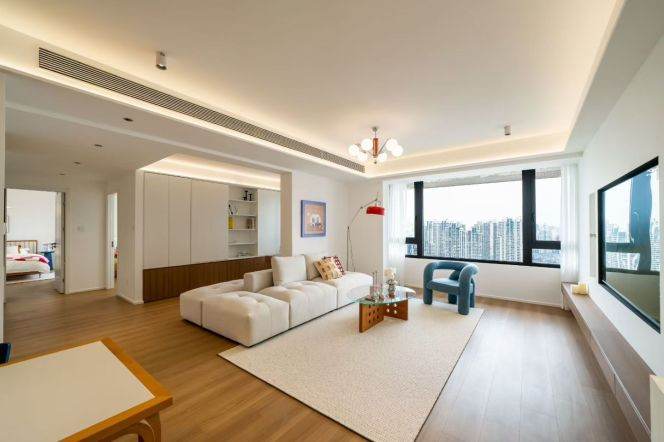 brand new 2+1Br 2Bt,spacious Lvr wt river view