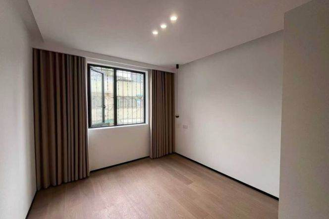 1br @Yongfu Road,metro L10 Shanghai Library,L1/7 Changshu Road St.