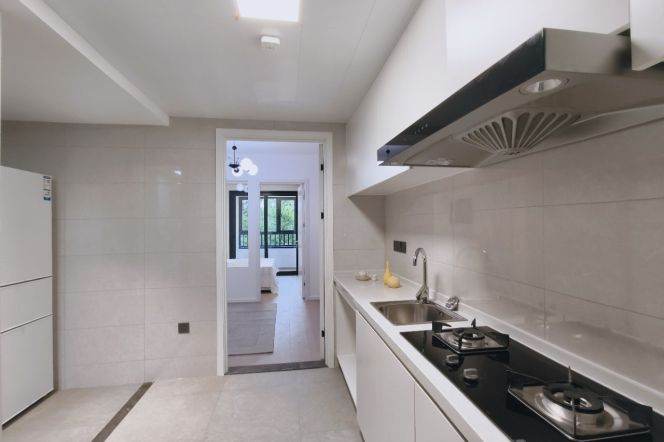 Brand new 1br Nr Guilin road M9/15