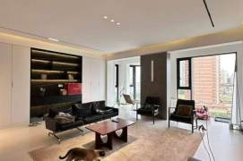 4Bdrs 2Baths 180sqm Apt/Spacious&Modern&Bright /Line 11/13Longde Rd/Nice Compound
