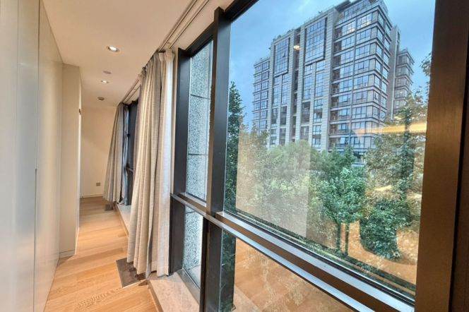 Putuo Suzhou creek/nice compound 1+1 br Apt &floor heating &parking 14.5K