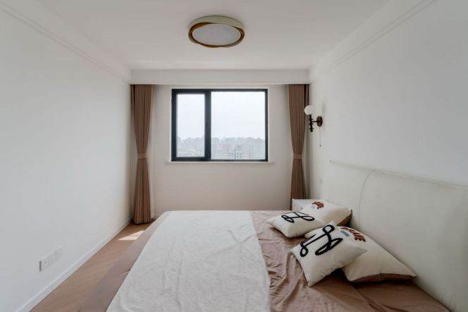 Jing'an 195 sqm 3 br modern  Duplex &floor heating 20.8K