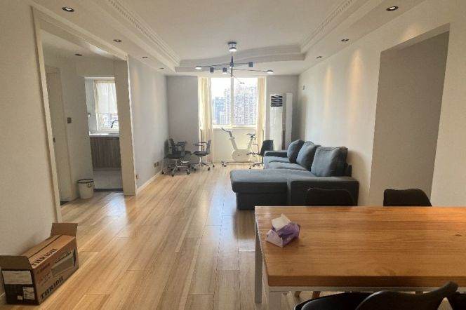 Cozy 2br high-rise with floor heating @Jing'an   Line 7  