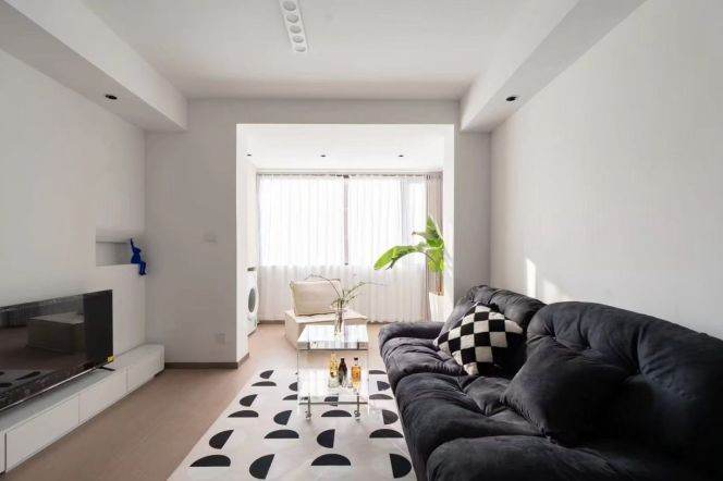 Cozy 2+1Br with nice view @ L10/11 Jiaotong university