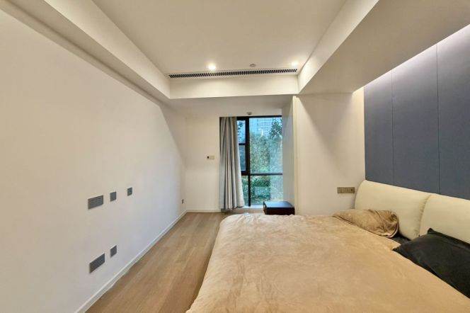 Putuo Suzhou creek/nice compound 1+1 br Apt &floor heating &parking 14.5K