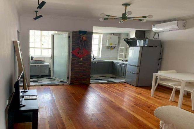 Bright 1BR APT Jianguo Rd Jiashan Rd 6.8k