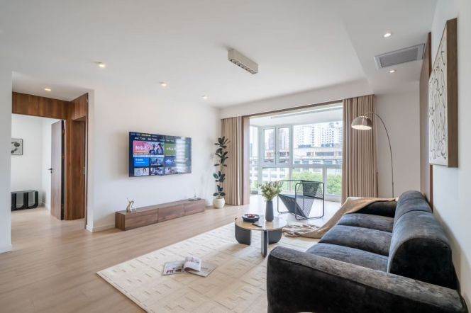 Great view 3-Bedrooms apt with floor heating