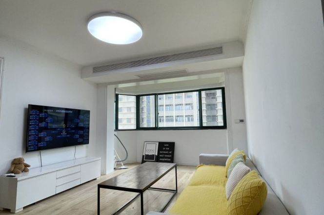 Elevator 4Brs/2Lrs/2Bts apt nr Jiangsu rd,M2/11/14