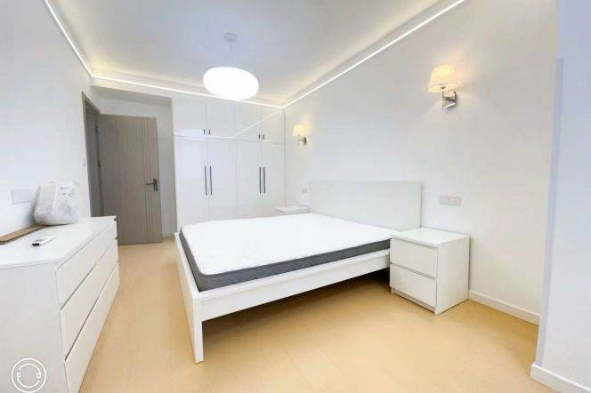 Wening rd station two bedrooms