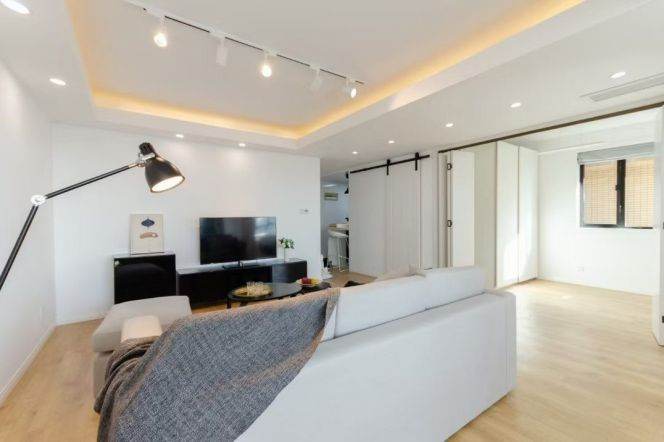 Nice view 2br,0 Distance to L1/10/12 South Shannxi Road,Iapm
