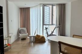 Impressive2+1Br-2bathr + Scenic windows | Xujiahui CBD | Shanghai Stadium Mt